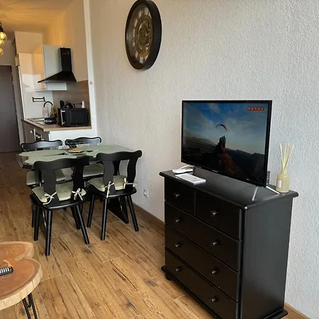 Apartment N 302 *